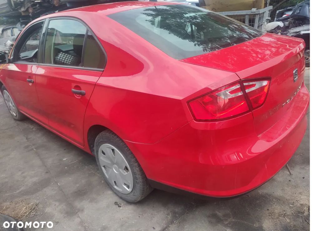 SEAT TOLEDO IV BŁOTNIK TYŁ LEWY PRAWY 2016 - 5