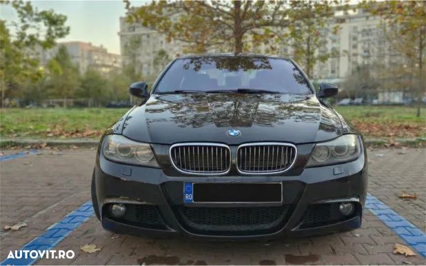 BMW Seria 3 325i xDrive - 3
