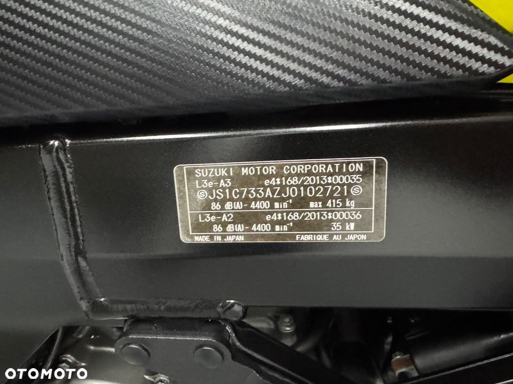 Suzuki V-STROM - 18