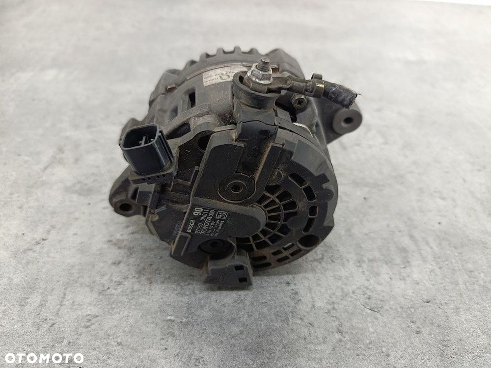 ALTERNATOR TOYOTA YARIS II 27060-0N011  0124225055 BOSCH - 4