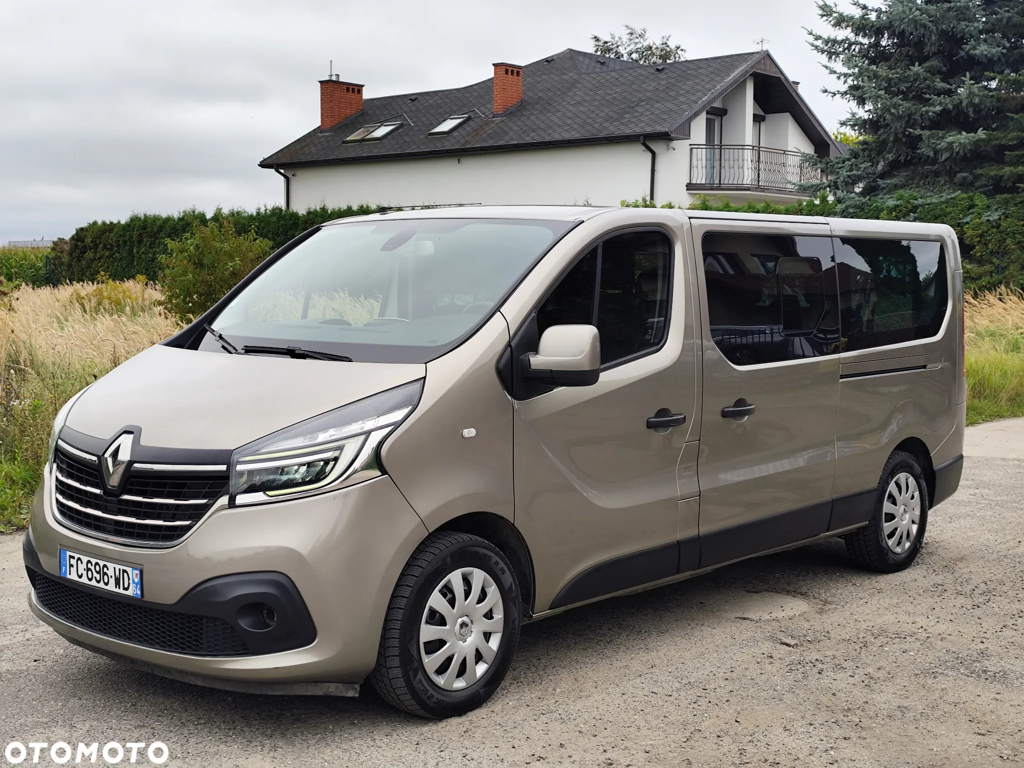 Renault Trafic Grand SpaceClass 2.0 dCi - 2