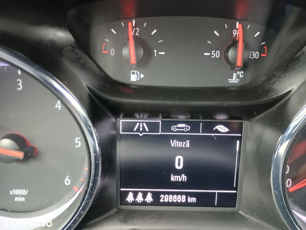 Opel Astra 1.6 D (CDTI) Start/Stop Dynamic - 13