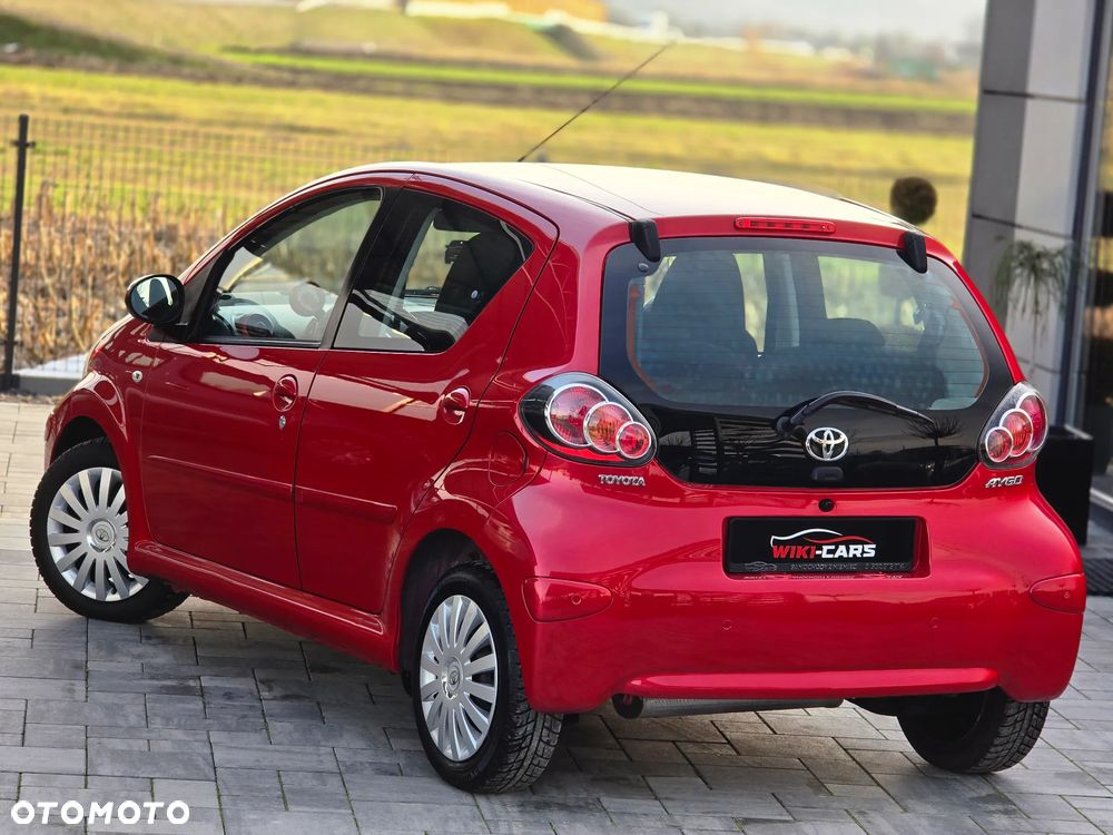 Toyota Aygo - 12