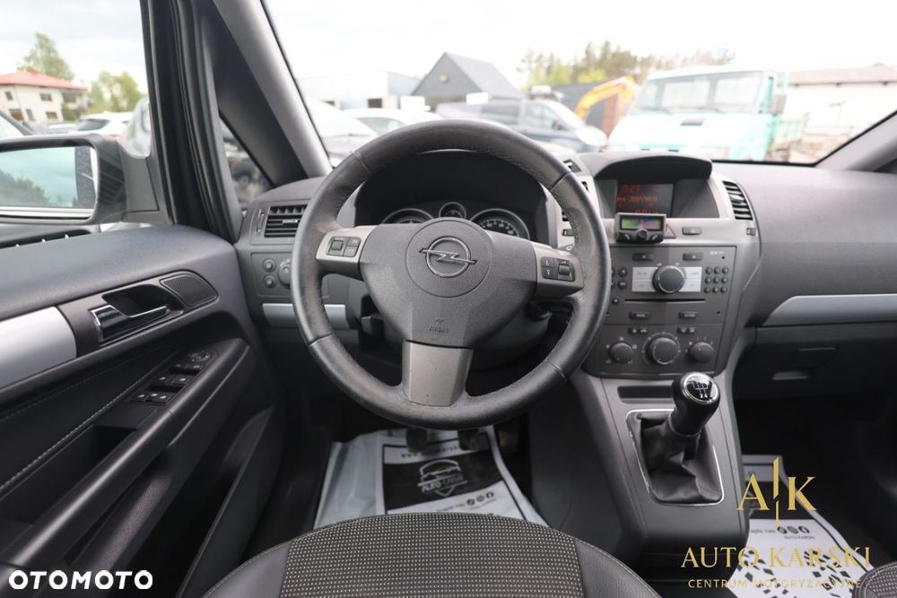 Opel Zafira - 7