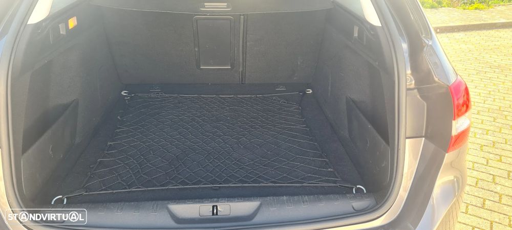 Peugeot 308 SW 1.6 BlueHDi Allure - 25