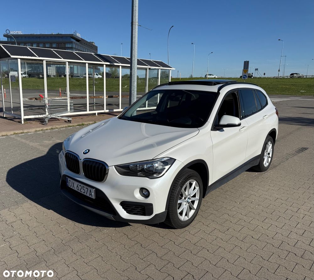 BMW X1 sDrive18i xLine - 7