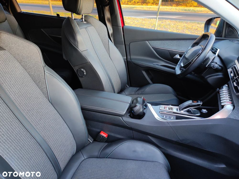 Peugeot 5008 1.5 BlueHDi Allure Pack S&S EAT8 - 13