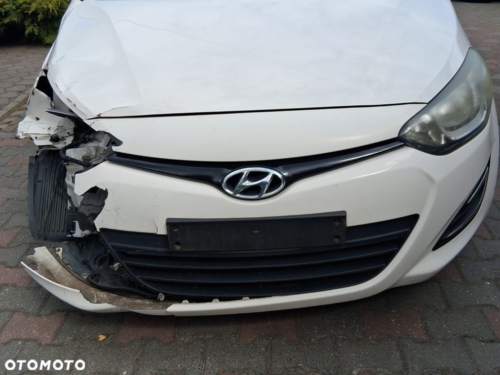 Hyundai i20 1.1 CRDi Comfort - 23