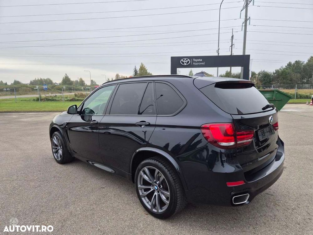BMW X5 xDrive30d - 7