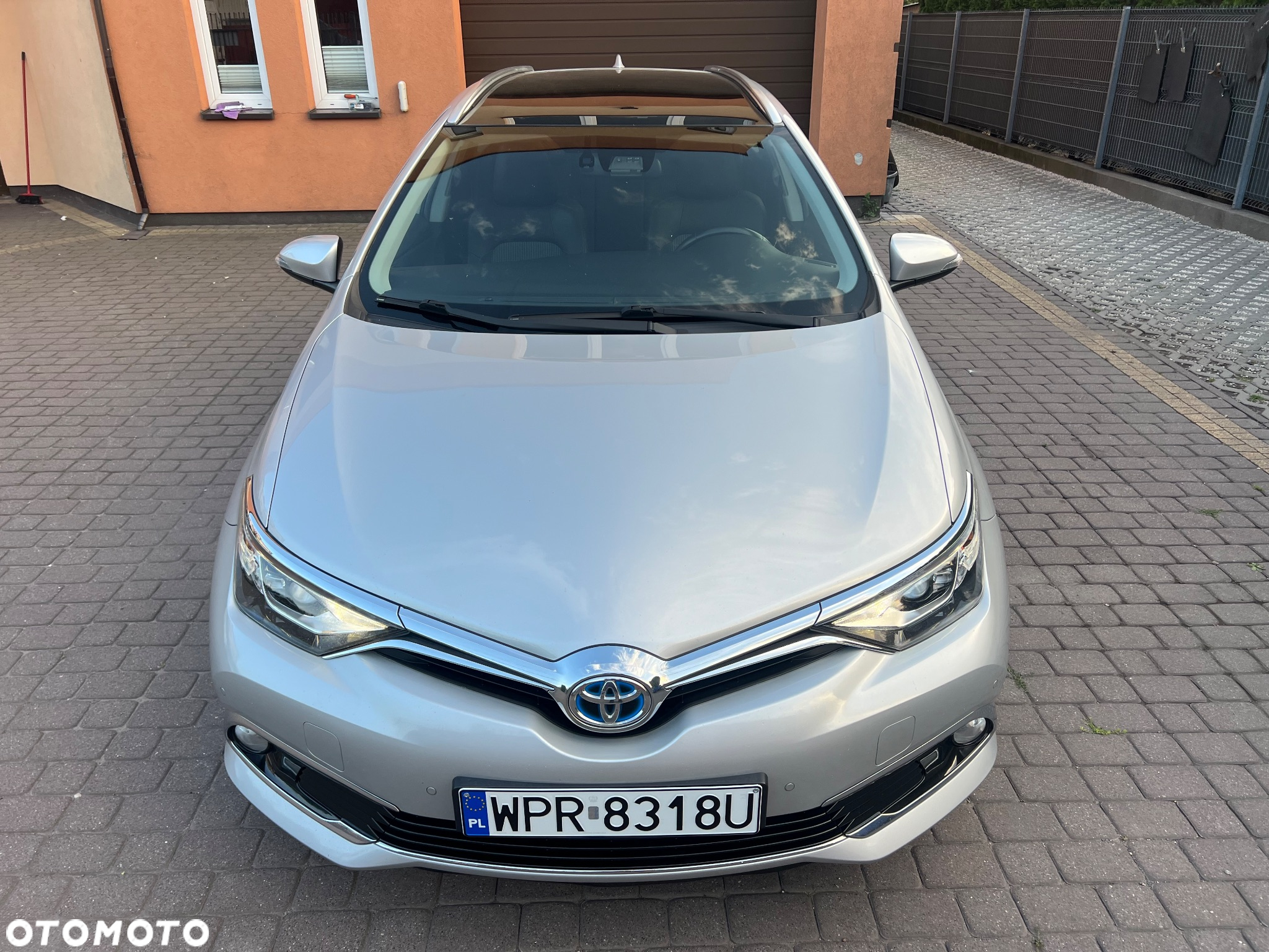 Toyota Auris 1.8 HSD Luna - 12