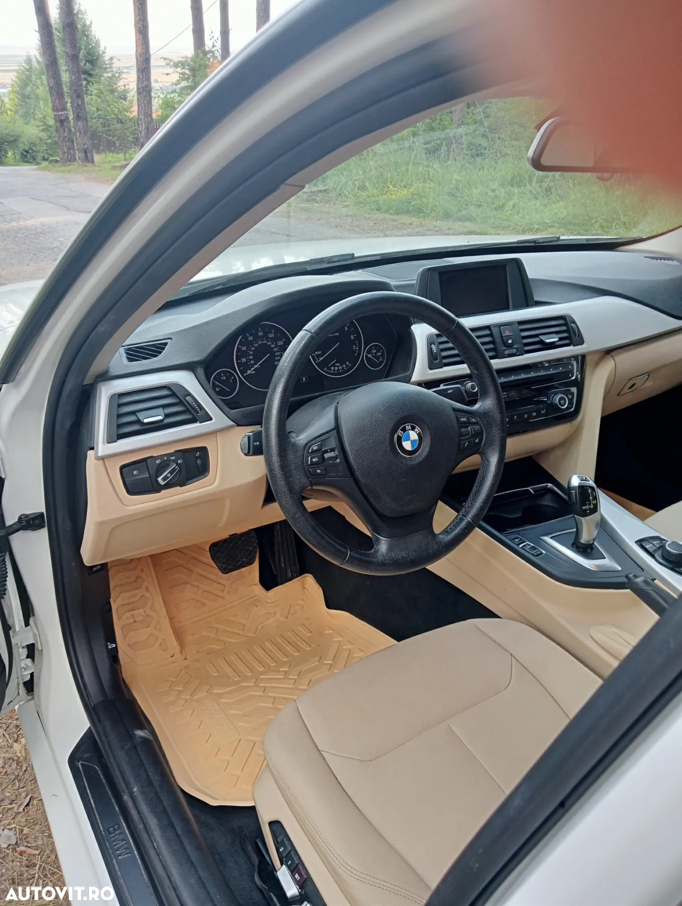 BMW Seria 3 - 12
