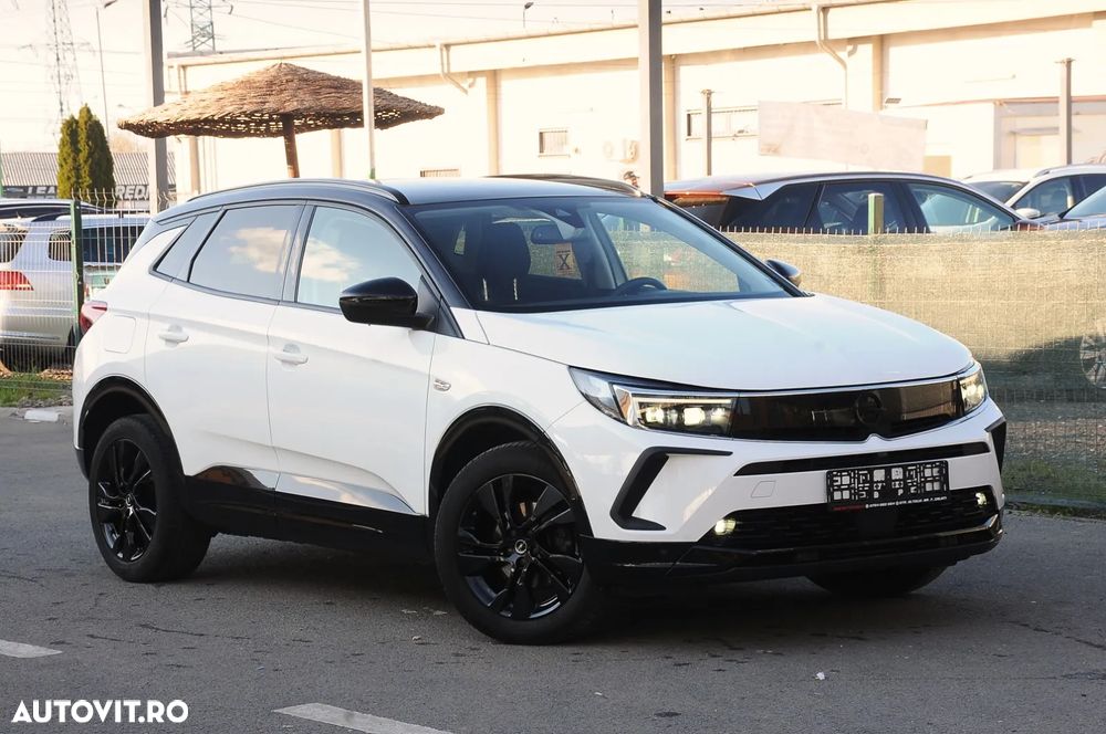 Opel Grandland 1.5 D Automatik Business Elegance - 1