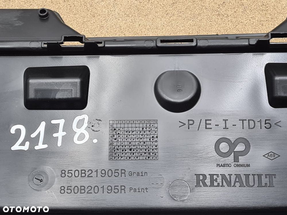 Renault Clio 4 IV lift HB  850B21905R dyfuzor dokładka dolna zderzaka tył - 8