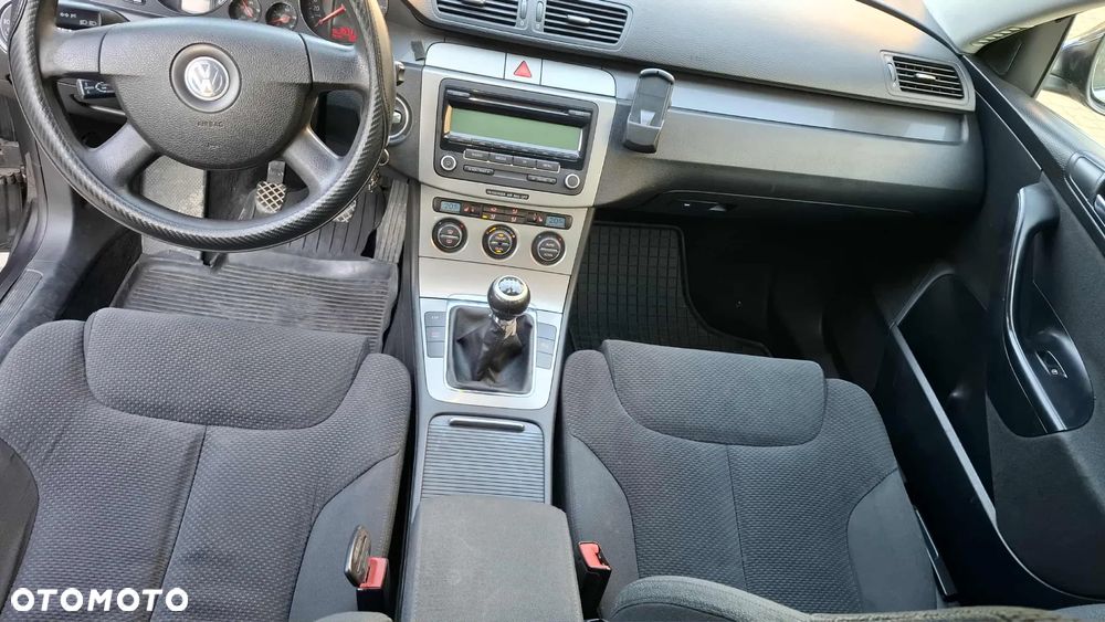 Volkswagen Passat 1.9 TDI Trendline - 7