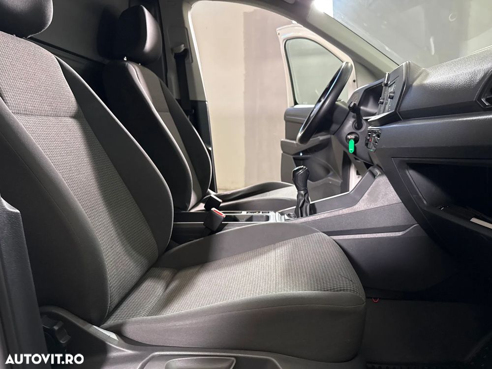 Volkswagen Caddy - 11