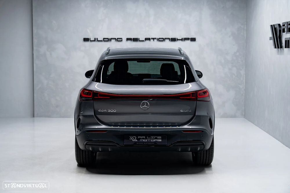 Mercedes-Benz EQA 300 4Matic - 10