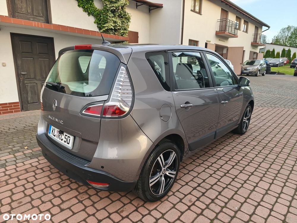 Renault Scenic 1.6 16V 110 TomTom Edition - 10