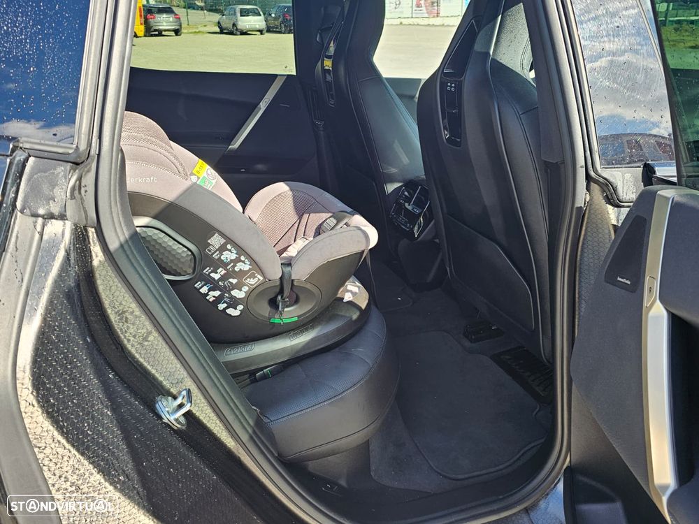 BMW iX xDrive40 - 21