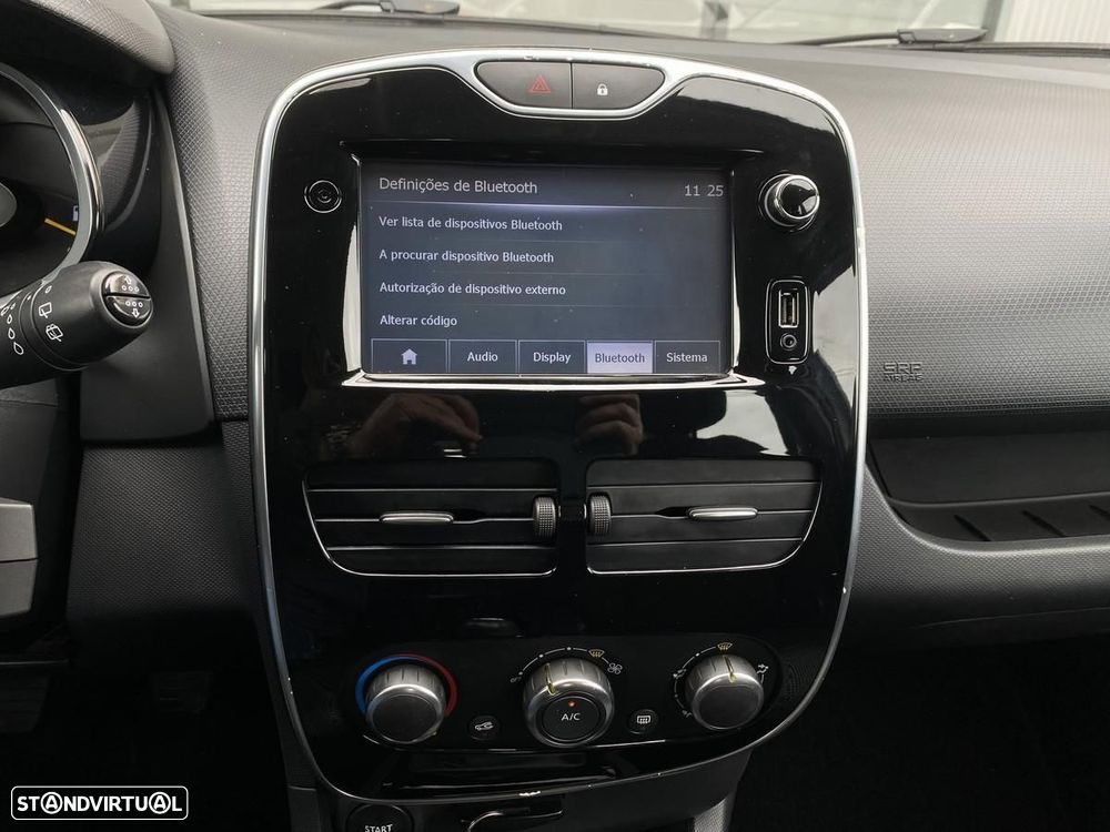 Renault Clio Sport Tourer 1.5 dCi Dynamique S - 19