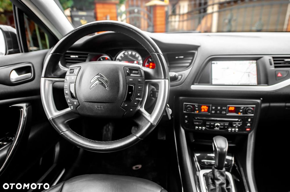 Citroën C5 3.0 HDi V6 Exclusive Equilibre Navi - 24