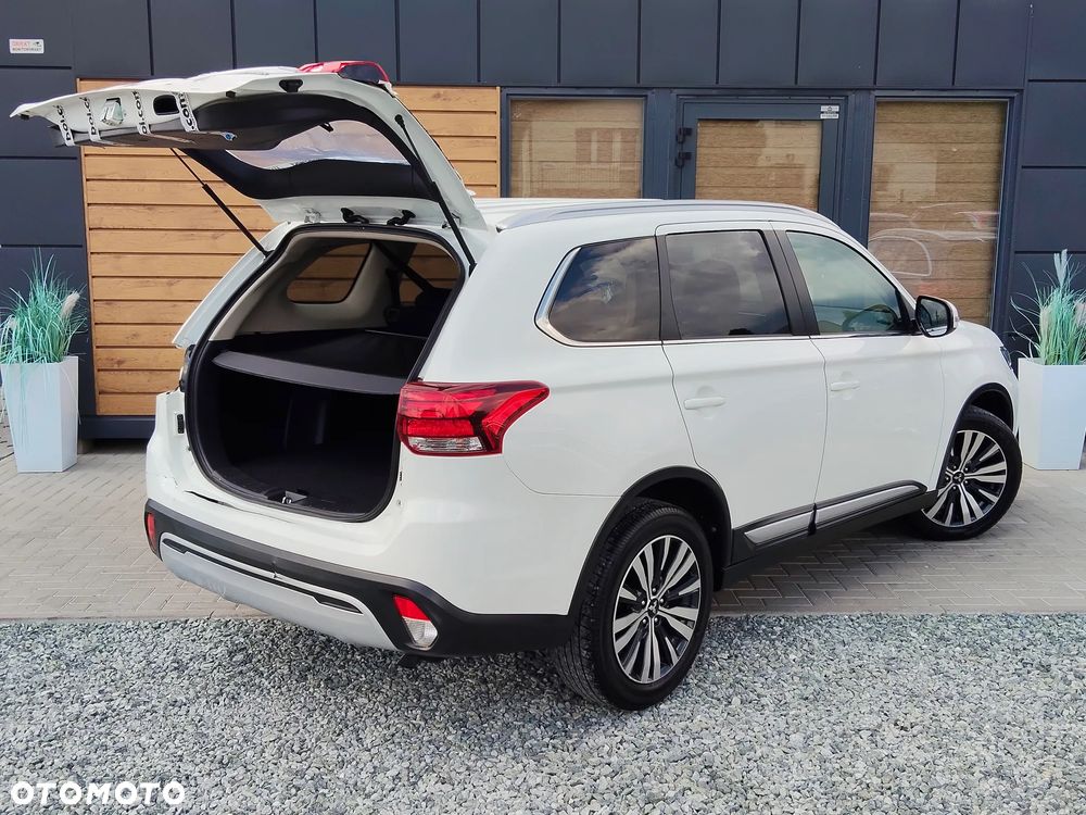 Mitsubishi Outlander 2.0 2WD CVT Spirit+ - 32