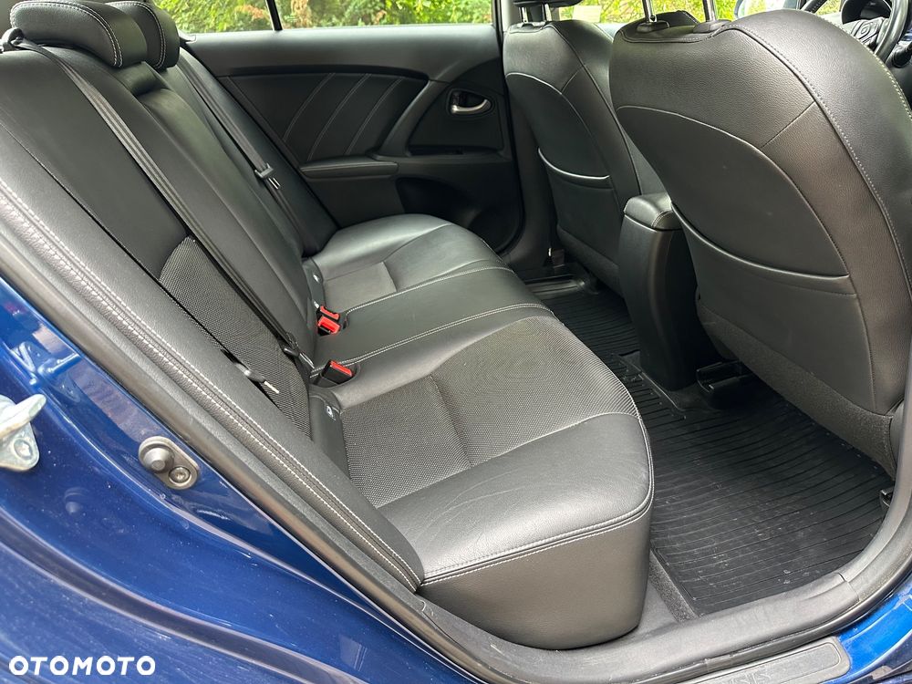 Toyota Avensis 2.0 D-4D Prestige - 10