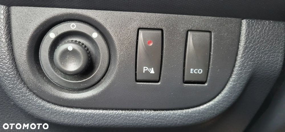 Dacia Sandero 0.9 TCe SL Celebration - 8