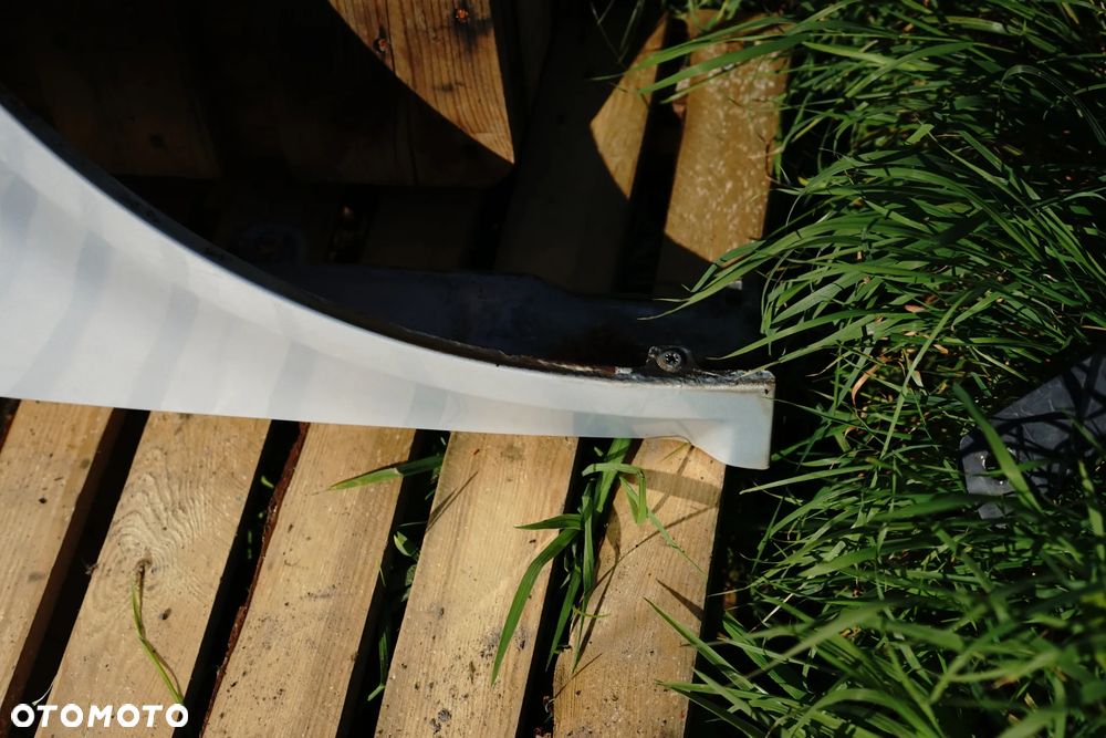 Błotnik przód przedni prawy VW Golf IV LB7Z - 6