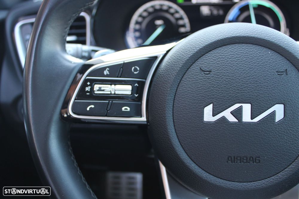 Kia XCeed 1.6 GDi PHEV First Edition+SRF - 13