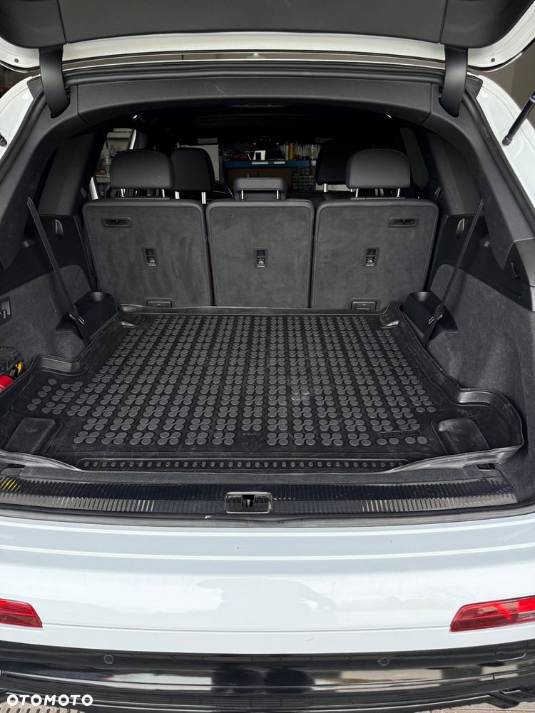 Audi Q7 55 TFSI mHEV Quattro Tiptr - 29