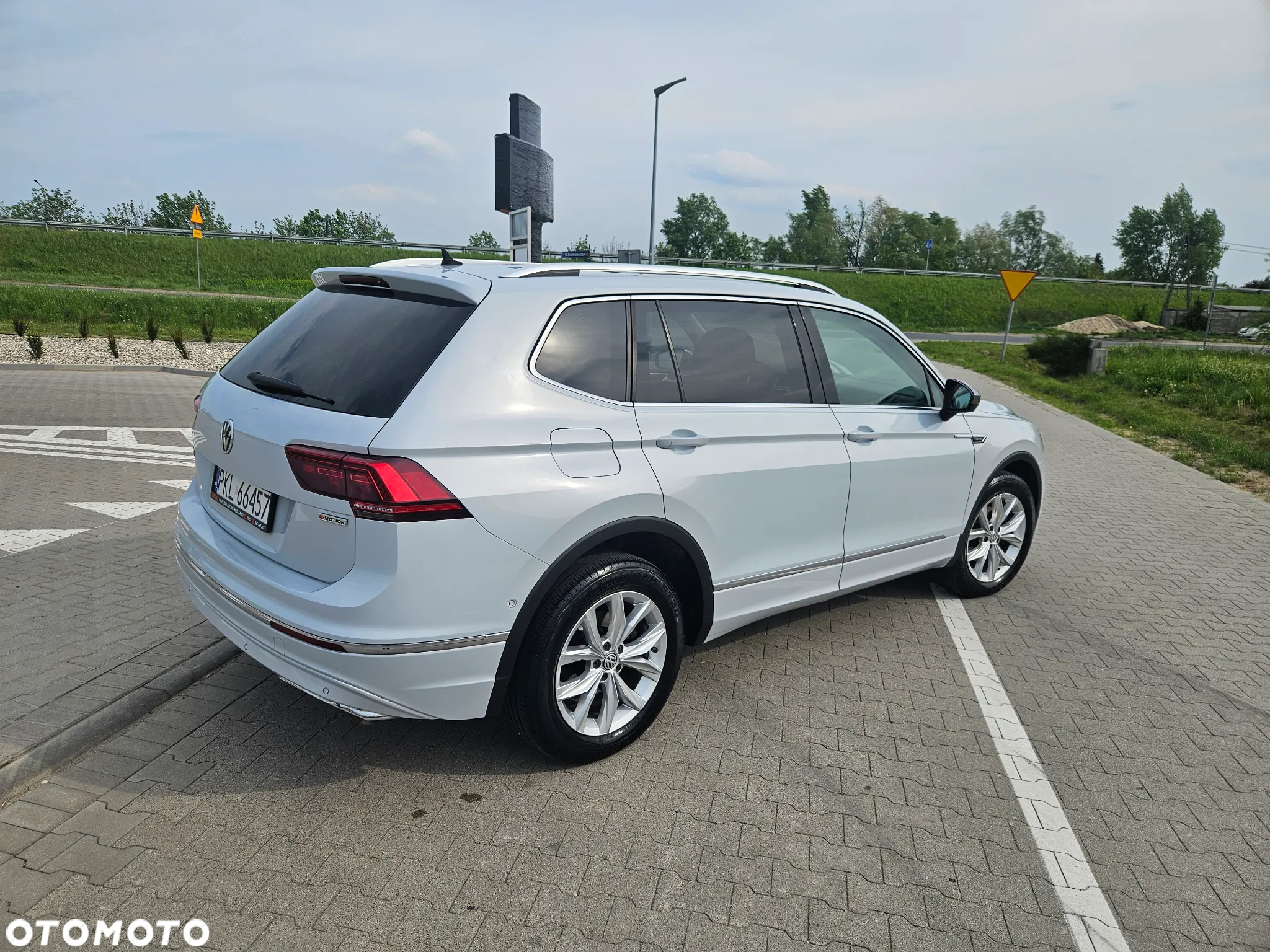 Volkswagen Tiguan Allspace 2.0 TDI SCR Highline DSG 7os - 14