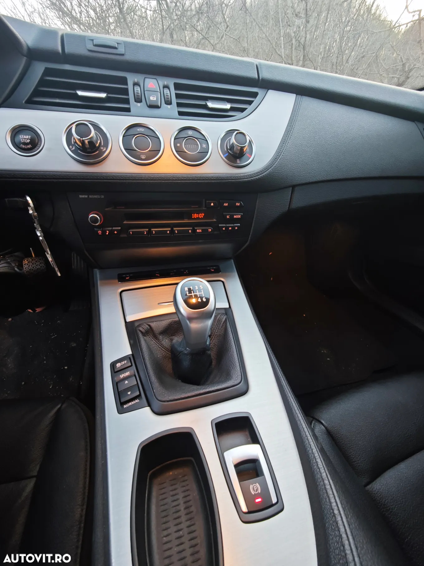BMW Z4 sDrive23i - 9