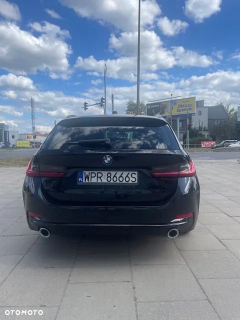 BMW Seria 3 320d xDrive Advantage - 15