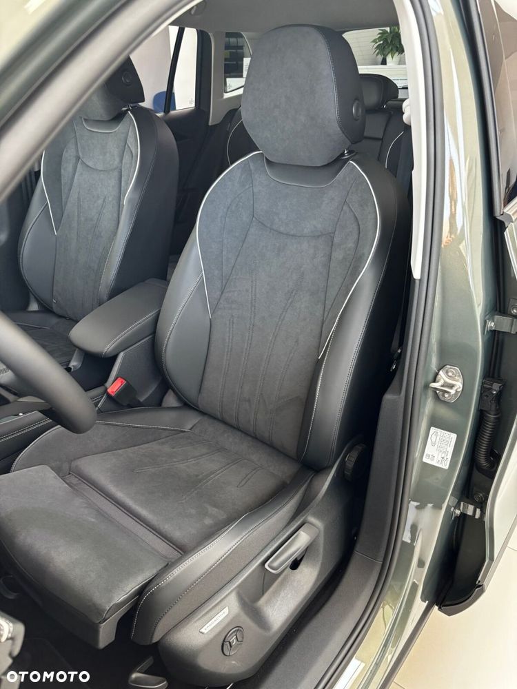 Volkswagen Tiguan - 14