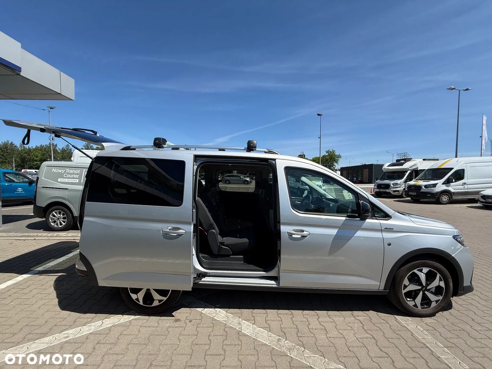 Ford Tourneo Connect Grand - 10