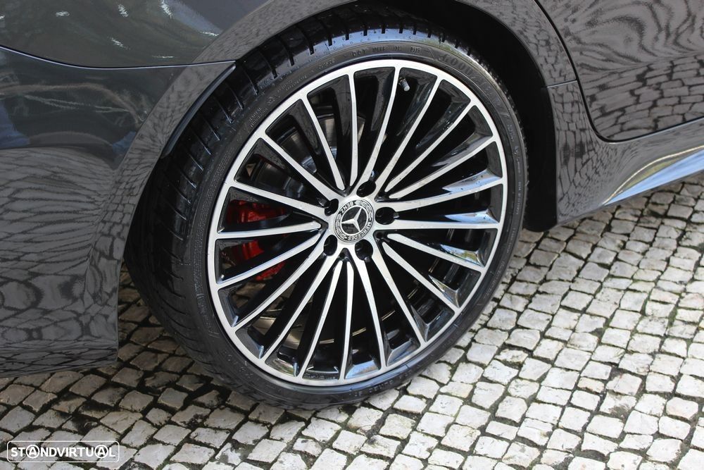 Mercedes-Benz CLS 300 d 4Matic - 14