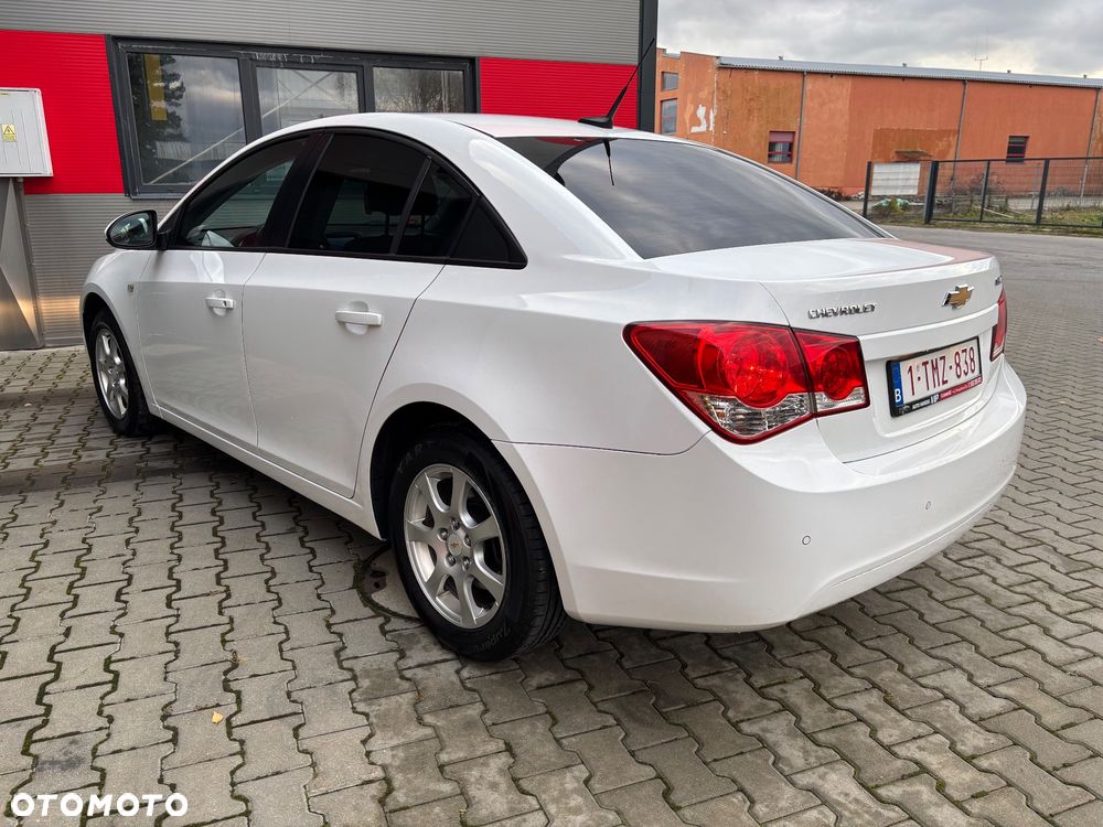 Chevrolet Cruze 2.0 VDCi LT - 8