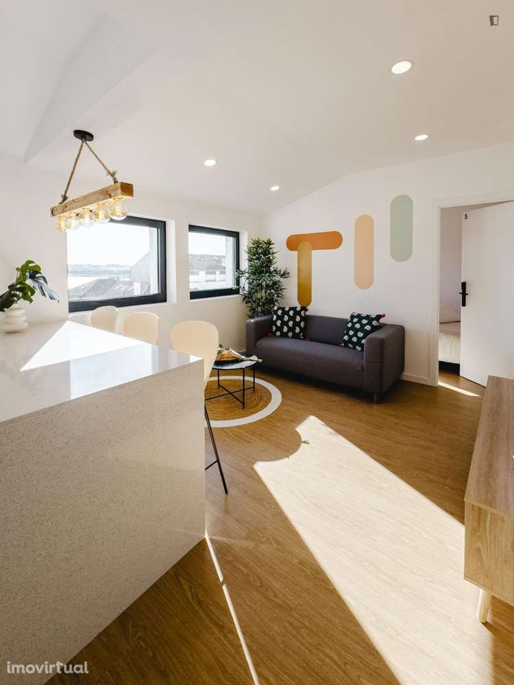 Quarto - localizado em Viana do castelo - Grande imagem: 3/29