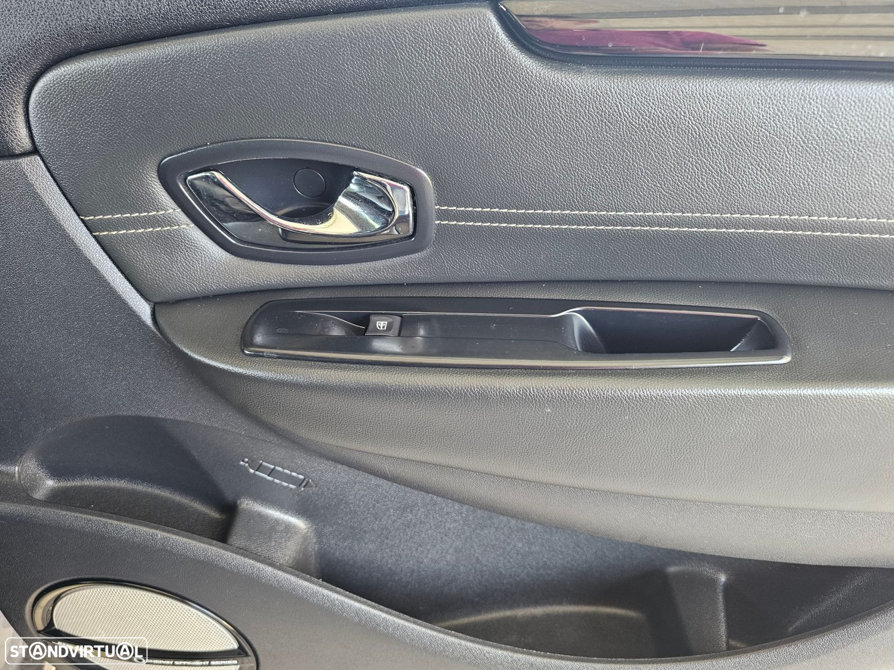 Renault Grand Scénic 1.5 dCi Bose Edition SS - 10