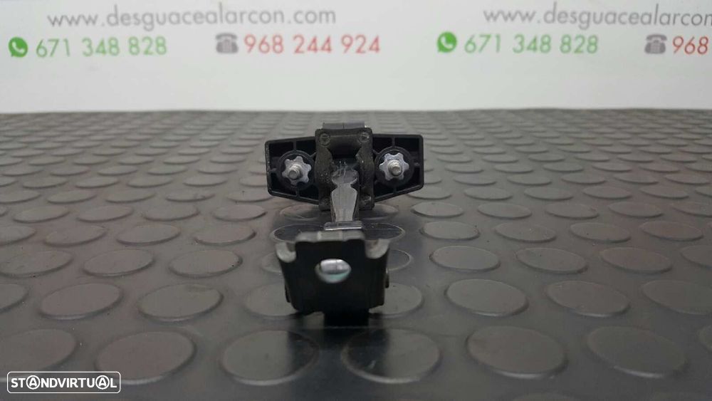 RETENTOR DA PORTA DIANTEIRA DIREITA RENAULT CLIO IV AUTHENTIQUE - 3