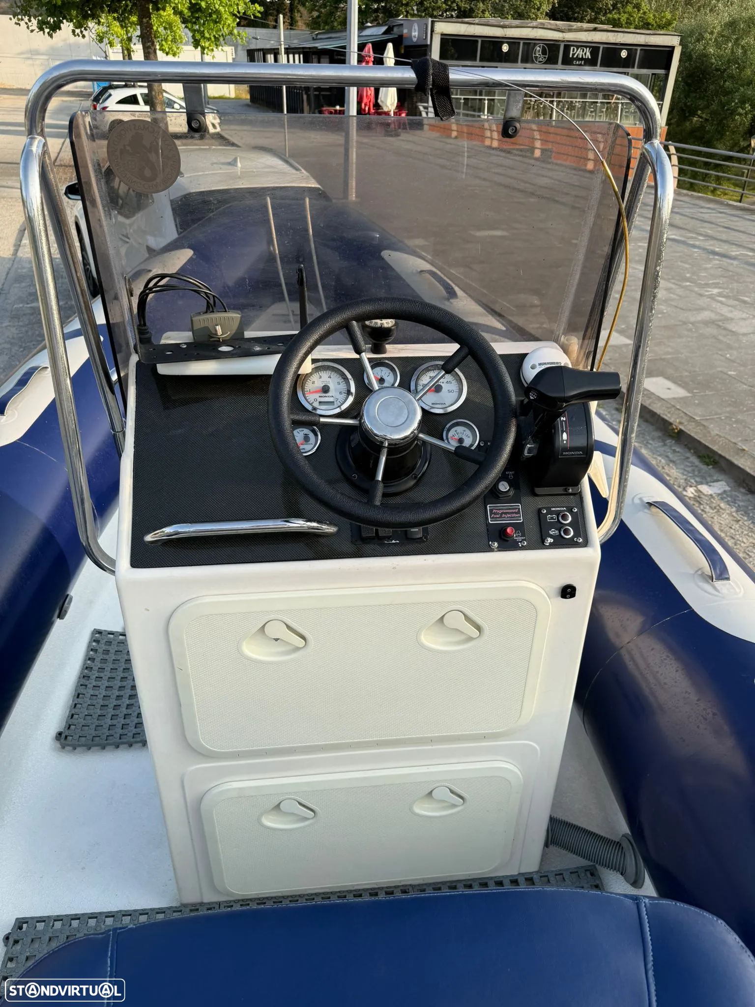 Avon Semi-Rigido 5,60 - 7