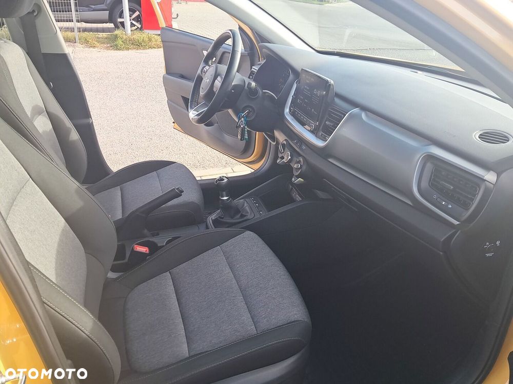 Kia Stonic 1.2 M - 24