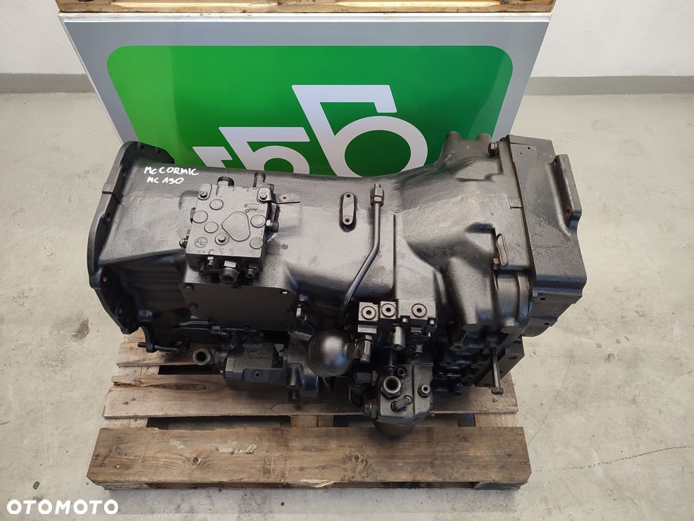 Skrzynia McCormick MC 130 (BF800018A01) - 8