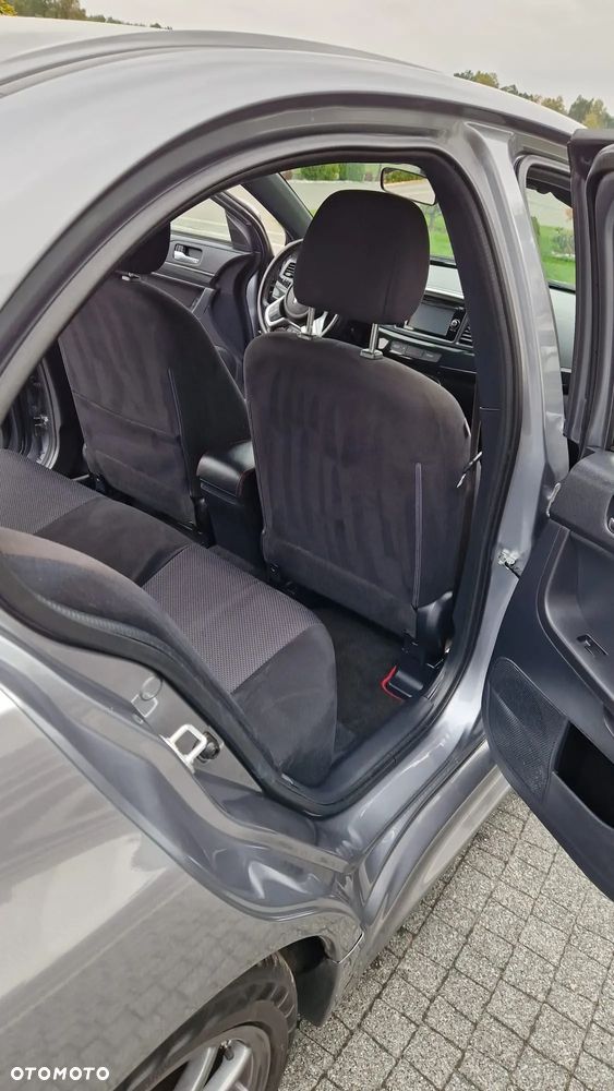 Mitsubishi Lancer Evolution - 32