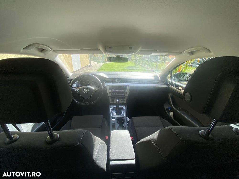 Volkswagen Passat 2.0 TDI DSG (BlueMotion Technology) Comfortline - 15