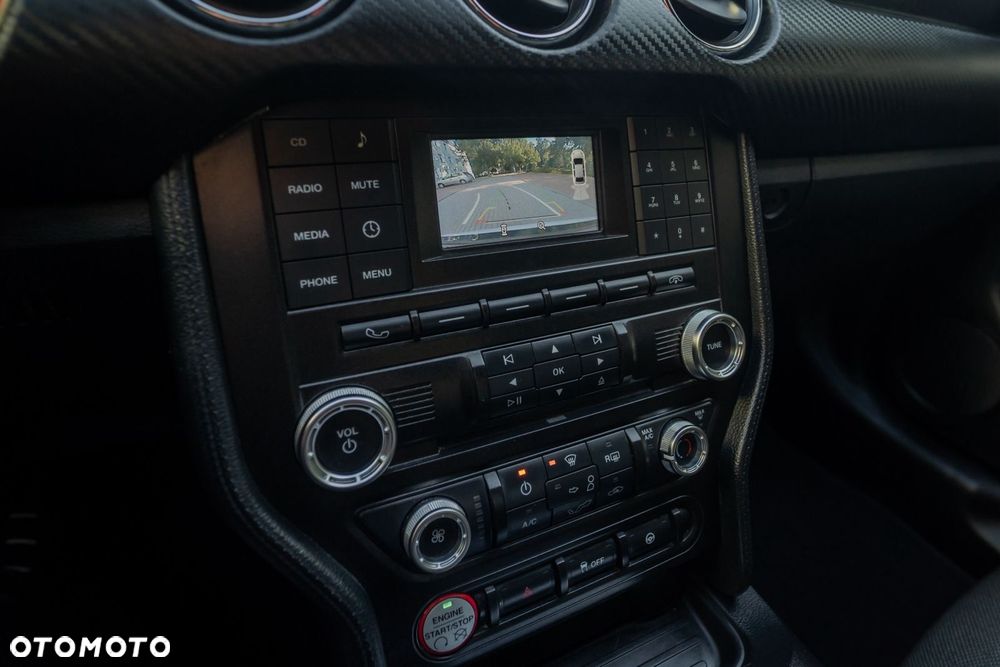 Ford Mustang 3.7 V6 - 21