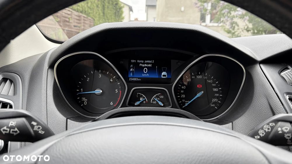 Ford Focus 1.5 TDCi DPF Start-Stopp-System Titanium - 11