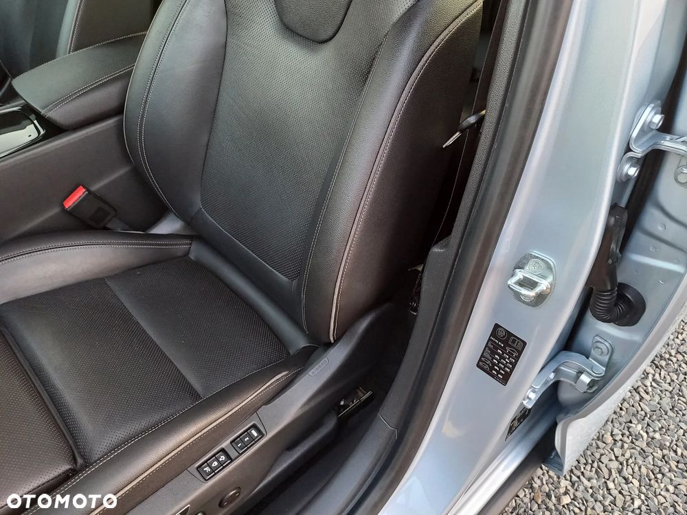 Opel Insignia 2.0 CDTI Innovation S&S - 38