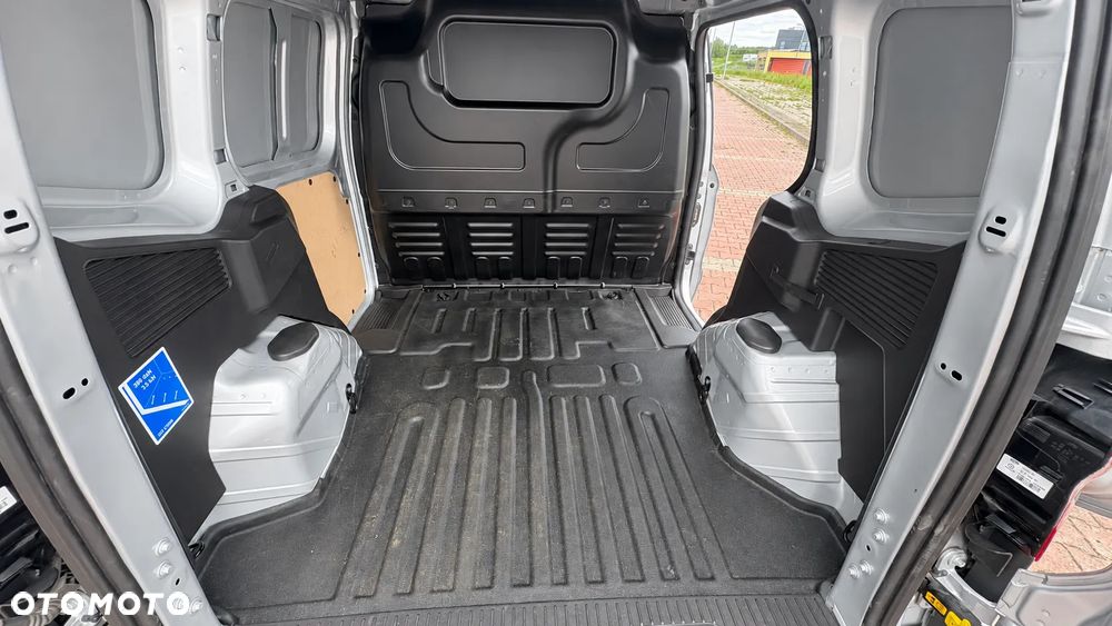 Ford Transit Courier Trend - 19