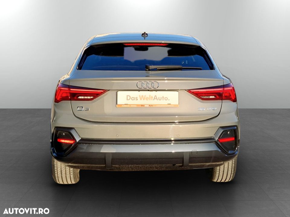 Audi Q3 35 TFSI S tronic - 8
